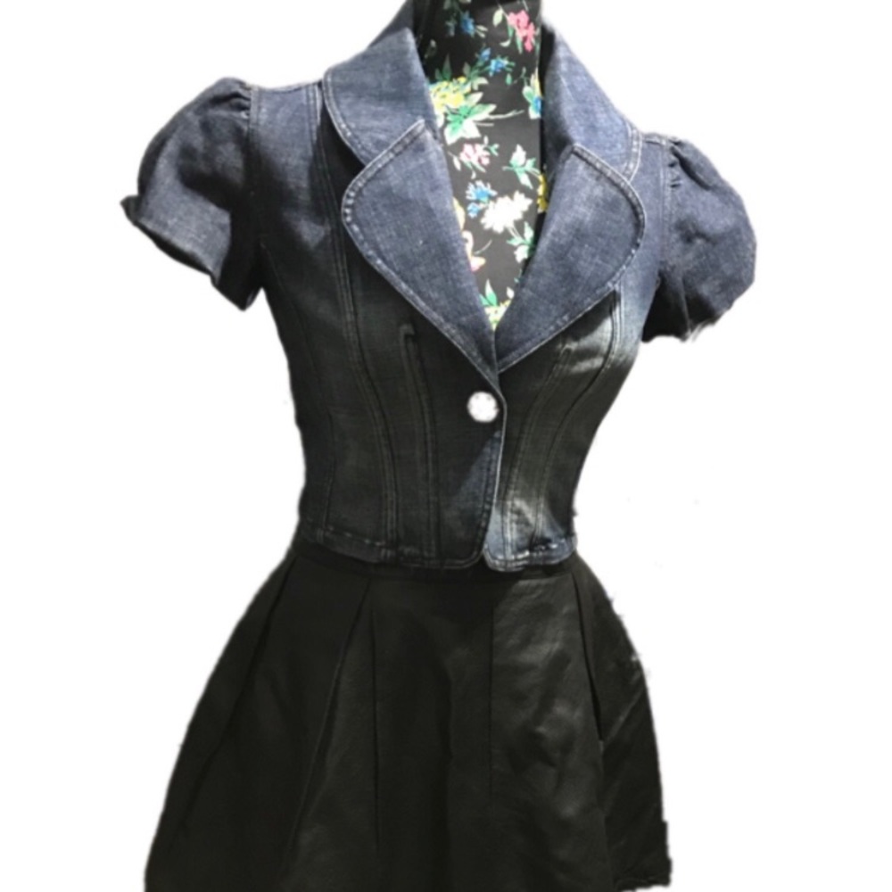 Arden B blue jean vest size S